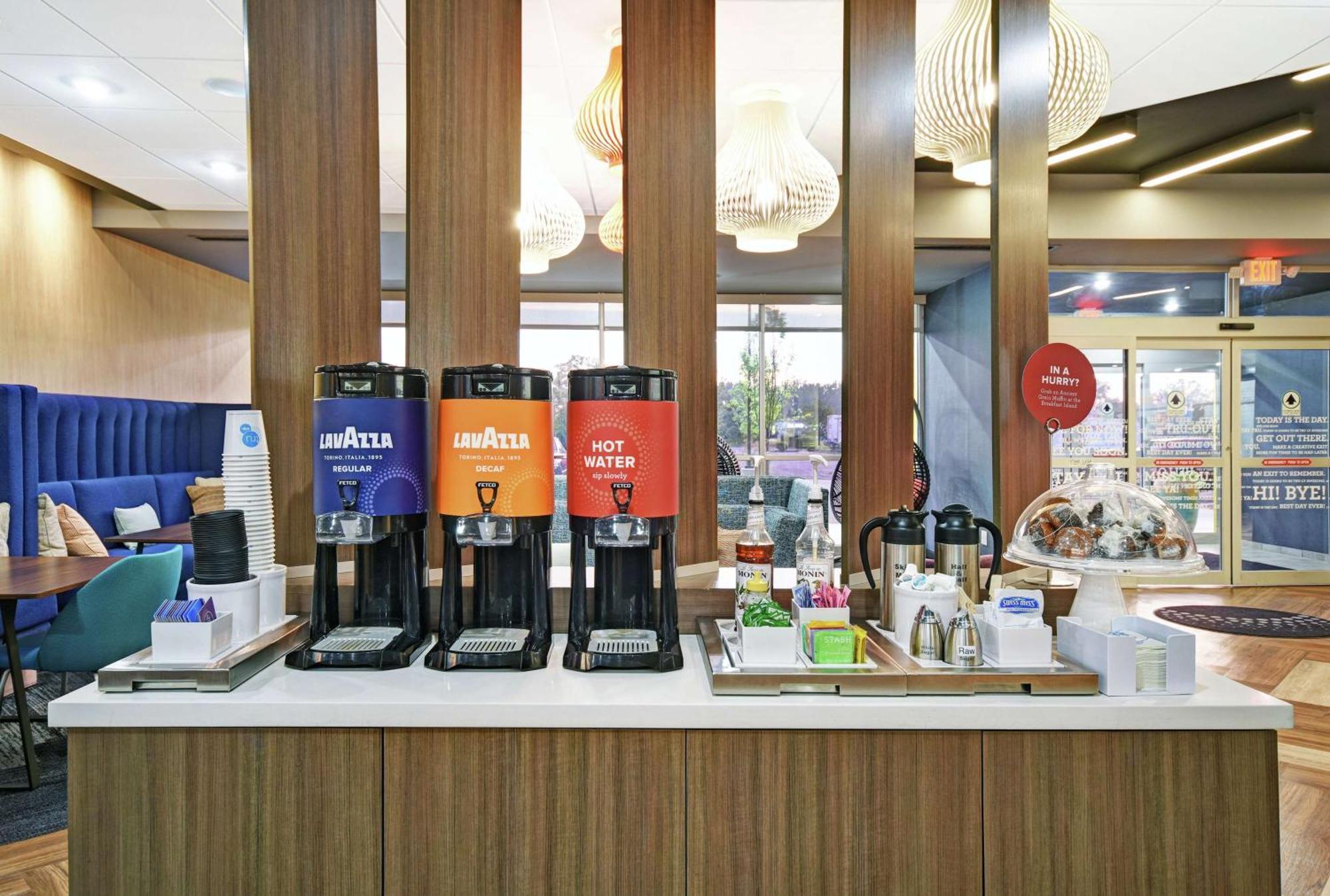 Tru By Hilton Grand Rapids Airport Hotel Kentwood Екстериор снимка